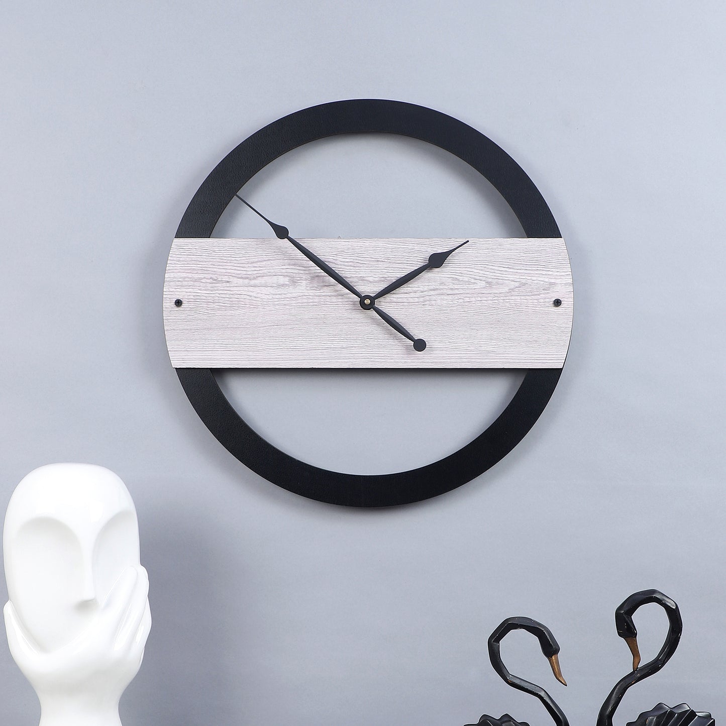 Elegant 16-Inch Grey Wall Clock with Black Round Design