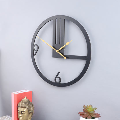 Modern 9 to 6 Engineered Wood Wall Clock with Leather Coating